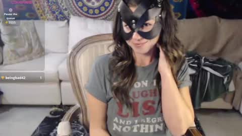 Snapshot of peekclimaxxx chatting on 12/10/24, 02:38 NEXT CHILL SESH  1130 930pm -ish PEEK online show from 12/10/24, 02:38