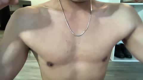 Snapshot of pegasus766152 chatting on 09/28/25, 10:37 pegasus766152 online show from 09/28/25, 10:37