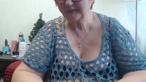 Snapshot of peggysoft chatting on 03/05/25, 11:49 PeggySoft online show from 03/05/25, 11:49