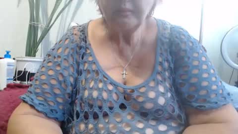 Snapshot of peggysoft chatting on 09/16/25, 06:03 PeggySoft online show from 09/16/25, 06:03