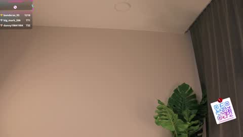 Snapshot of pekadark chatting on 03/11/25, 11:12  HERES ALICE  WELCOME EVERYONE LOVENSE DOMI REACT TO YOUR TIPS LETS MAKE A GREAT SHOW TOGETHER  online show from 03/11/25, 11:12