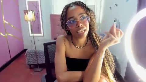 peneelopeecute online show from 12/26/24, 09:47