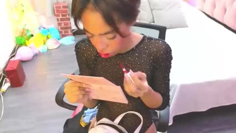 peneelopeecute online show from 12/15/25, 07:07