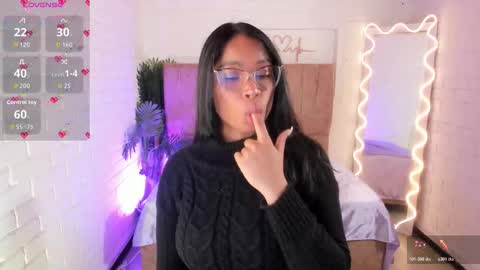 penelope online show from 11/11/25, 03:17