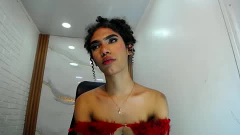 Penelopee Rouse online show from 10/09/25, 09:02