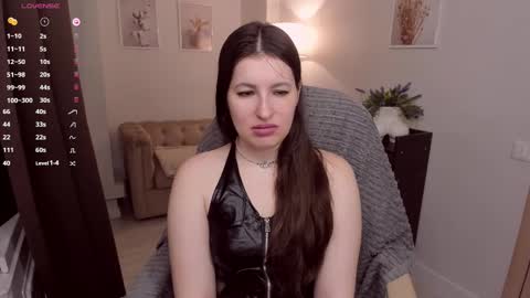 Hi  Im Peneloppa online show from 02/23/25, 09:05