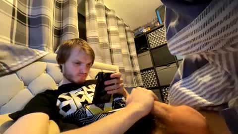 Snapshot of penguin666778 chatting on 09/17/25, 08:10 Penguin online show from 09/17/25, 08:10