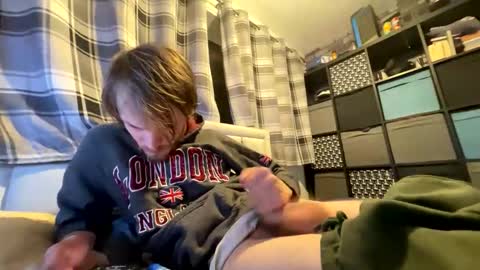 Snapshot of penguin666778 chatting on 09/28/25, 12:05 Penguin online show from 09/28/25, 12:05