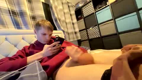 Snapshot of penguin666778 chatting on 10/30/25, 03:08 Penguin online show from 10/30/25, 03:08