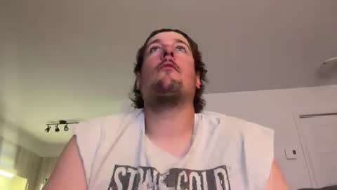 Snapshot of penisdansvulve chatting on 05/18/26, 02:07 randysavage online show from 05/18/26, 02:07
