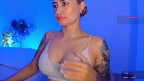 Hi Im Penelope  better vibrations  1111 online show from 06/20/26, 02:09