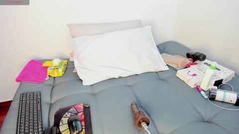   online show from 03/10/26, 05:18