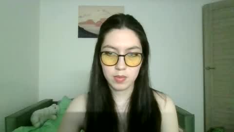 Snapshot of peony_a chatting on 06/21/26, 08:22 peony a online show from 06/21/26, 08:22