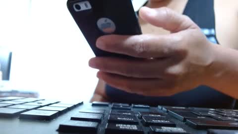 Snapshot of pepitt45 chatting on 11/19/25, 03:56 Megan online show from 11/19/25, 03:56