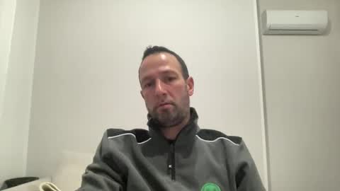 Snapshot of peppinslosqualo chatting on 12/19/24, 05:18 peppinslosqualo online show from 12/19/24, 05:18