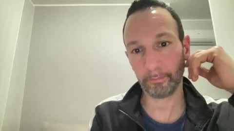 Snapshot of peppinslosqualo chatting on 02/16/25, 08:44 peppinslosqualo online show from 02/16/25, 08:44