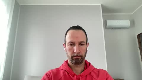 Snapshot of peppinslosqualo chatting on 02/22/25, 09:23 peppinslosqualo online show from 02/22/25, 09:23