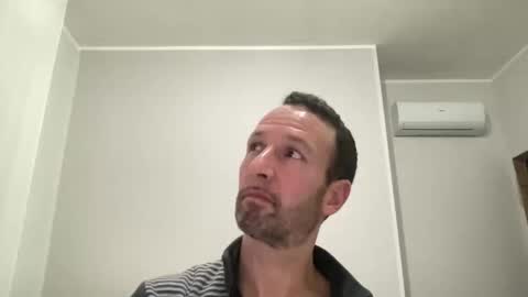 Snapshot of peppinslosqualo chatting on 02/27/25, 08:20 peppinslosqualo online show from 02/27/25, 08:20