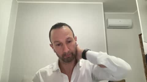 Snapshot of peppinslosqualo chatting on 03/09/25, 02:07 peppinslosqualo online show from 03/09/25, 02:07