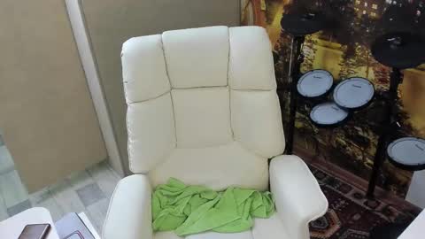 Snapshot of pepsi_pussy chatting on 03/15/26, 05:19 Naked Drummer online show from 03/15/26, 05:19