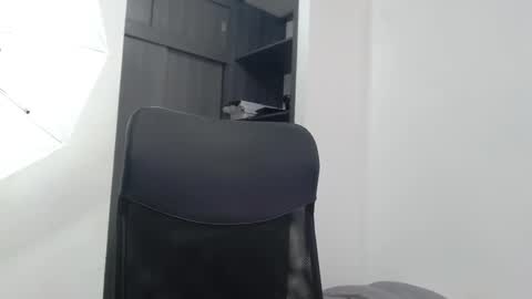 Snapshot of percibal_junior1 chatting on 01/23/25, 01:02 percibal_junior1 online show from 01/23/25, 01:02