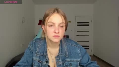 PerditaPravdina online show from 12/10/24, 01:55