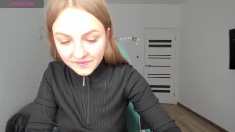 PerditaPravdina online show from 12/11/24, 05:59