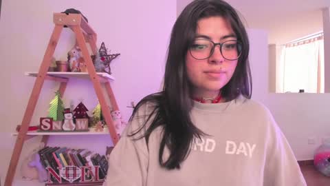 Sarah Ana Banana online show from 12/29/24, 10:25