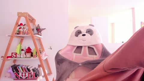 Sarah Ana Banana online show from 01/08/25, 01:52