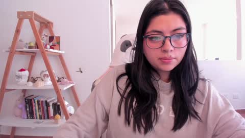 Sarah Ana Banana online show from 02/04/25, 06:49