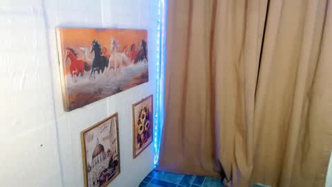 Snapshot of perfect_angel69 chatting on 12/03/24, 04:58 call me angel online show from 12/03/24, 04:58