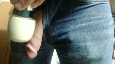 Snapshot of perfectdick00 chatting on 02/11/25, 03:18 perfectdick00 online show from 02/11/25, 03:18