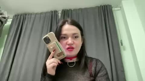 Snapshot of perfection_pussy chatting on 12/09/24, 05:19 Perfection Pussy online show from 12/09/24, 05:19