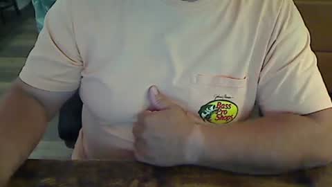 Snapshot of perfecto1957 chatting on 11/03/25, 07:15 perfecto1957 online show from 11/03/25, 07:15