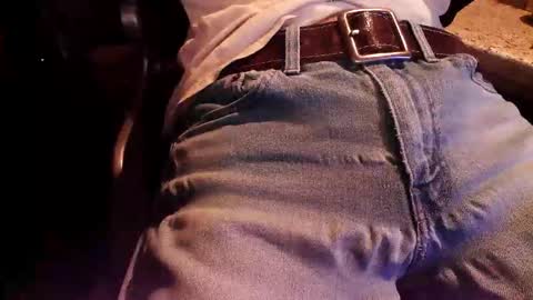 Snapshot of perfecto337 chatting on 11/25/25, 01:27 perfecto337 online show from 11/25/25, 01:27