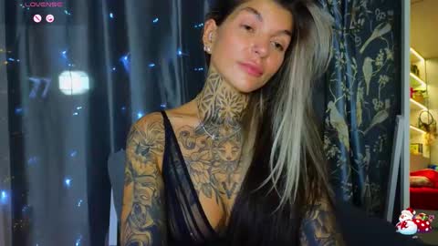 Anna online show from 12/19/25, 10:11