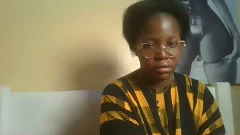 Snapshot of periwinkle20 chatting on 11/30/25, 05:55 Taurus online show from 11/30/25, 05:55