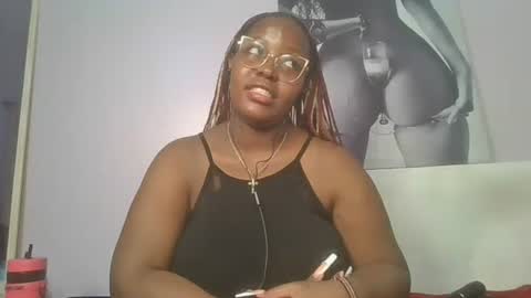 Snapshot of periwinkle20 chatting on 12/16/25, 01:54 Taurus online show from 12/16/25, 01:54