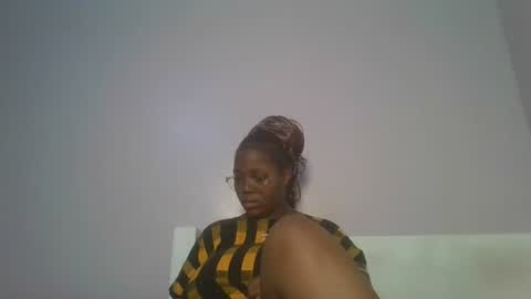 Snapshot of periwinkle20 chatting on 01/09/26, 06:16 Taurus online show from 01/09/26, 06:16