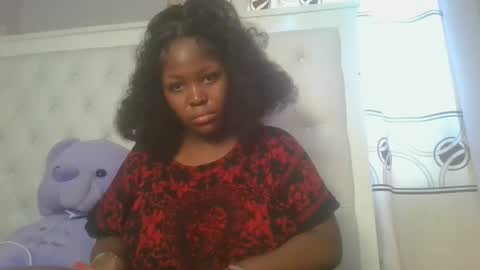 Snapshot of periwinkle20 chatting on 02/17/26, 06:10 Taurus online show from 02/17/26, 06:10