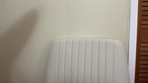 perkyprincessa online show from 10/23/25, 12:32