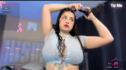 Snapshot of perla_cambell chatting on 07/14/26, 04:39 PERLA CAMELL online show from 07/14/26, 04:39