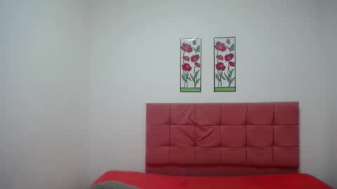 Snapshot of perla_hot99 chatting on 12/23/24, 02:28 perla online show from 12/23/24, 02:28