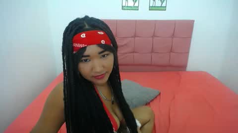 Snapshot of perla_hot99 chatting on 12/26/24, 05:37 perla online show from 12/26/24, 05:37