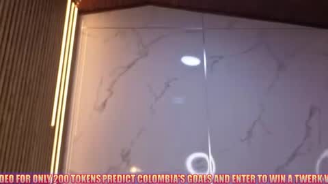 perla_lovely online show from 06/24/26, 12:15