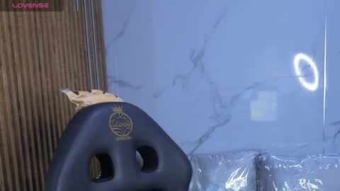 perla_lovely online show from 06/25/26, 12:09