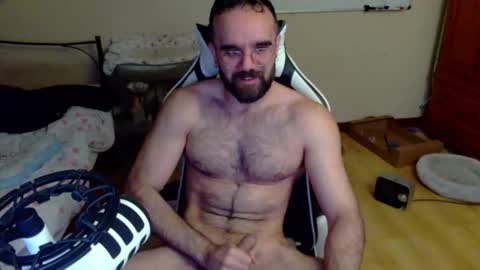 Snapshot of perroclaro chatting on 12/13/25, 10:15 perroclaro online show from 12/13/25, 10:15