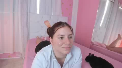 Marie online show from 09/12/25, 09:59