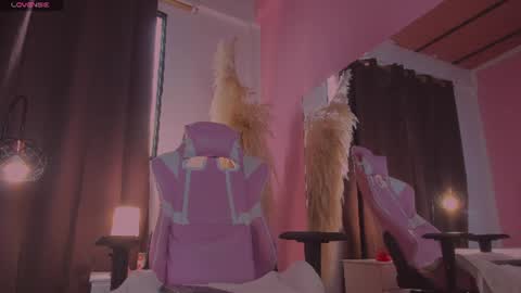 Marie online show from 07/06/26, 12:02