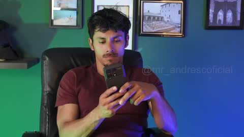 Snapshot of perseoo_88 chatting on 12/02/25, 04:57 andres online show from 12/02/25, 04:57